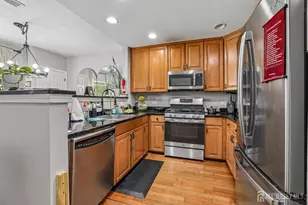 358 Rector St, Perth Amboy, NJ 08861 - Photo 3