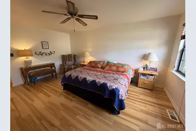 11 Walton Court, East Brunswick Township, NJ 08816 - Photo 15