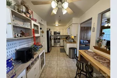 11 Walton Court, East Brunswick Township, NJ 08816 - Photo 11