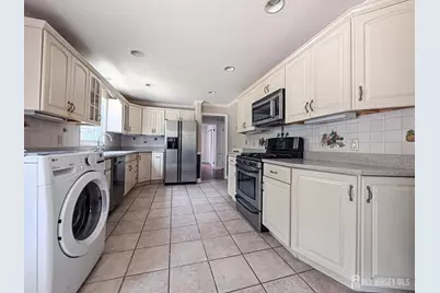 196 Normandy Road, Edison, NJ 08820 - Photo 7