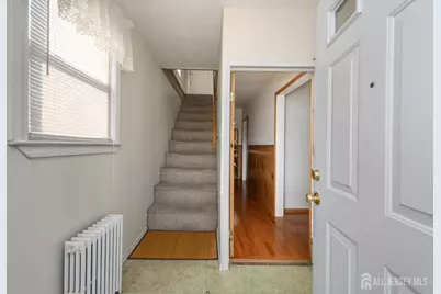 27 S Robert Street S, Sewaren, NJ 07077 - Photo 3