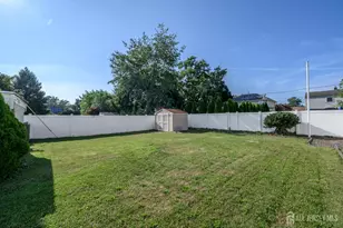 27 S Robert Street S, Sewaren, NJ 07077 - Photo 31