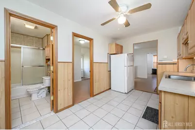 27 S Robert Street S, Sewaren, NJ 07077 - Photo 23