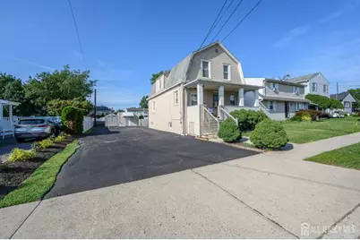 27 S Robert Street S, Sewaren, NJ 07077 - Photo 35
