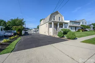 27 S Robert Street S, Sewaren, NJ 07077 - Photo 35