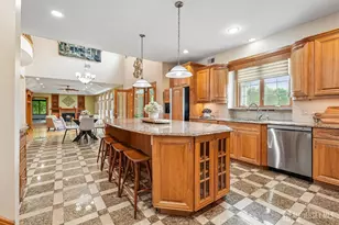 42 Indian Path, Monroe Township, NJ 08831 - Photo 15