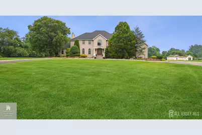 42 Indian Path, Monroe Township, NJ 08831 - Photo 3