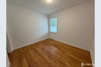 16 E Kupsch Street E #A, Sayreville, NJ 08872 - Photo 9