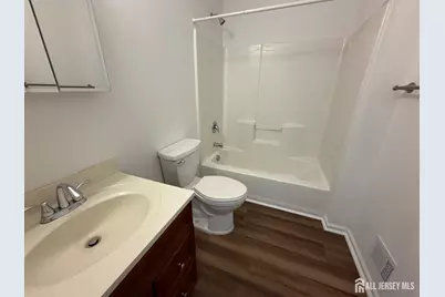 16 E Kupsch Street E #A, Sayreville, NJ 08872 - Photo 11