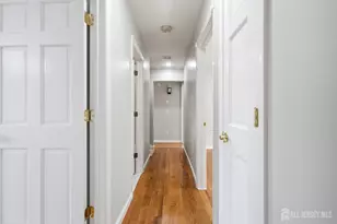 3 Karnell Ct, Edison, NJ 08820 - Photo 15