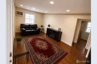 89 Oak Lane, Edison, NJ 08817 - Photo 7