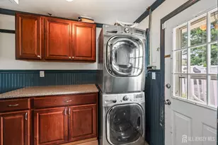 399 Hudson Blvd, Avenel, NJ 07001 - Photo 15