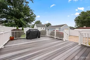 399 Hudson Blvd, Avenel, NJ 07001 - Photo 21