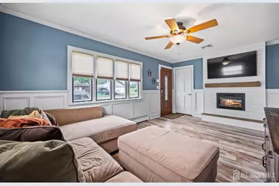 399 Hudson Boulevard, Avenel, NJ 07001 - Photo 5
