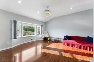 200 Rosewood Ln, Port Reading, NJ 07064 - Photo 15