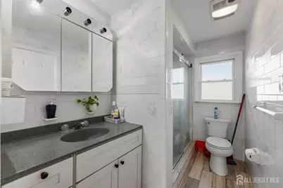 200 Rosewood Lane, Port Reading, NJ 07064 - Photo 27