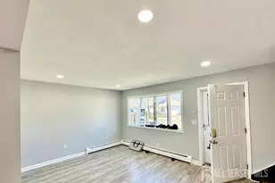 35 Fiat Ave, Iselin, NJ 08830 - Photo 7