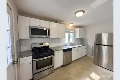796 Hamilton Street, Somerset County, NJ 08873 - Photo 15