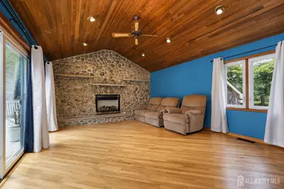 1731 Holly Road, North Brunswick Township, NJ 08902 - Photo 21
