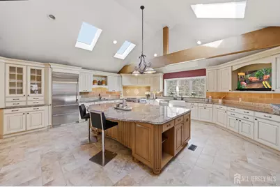 [Address not provided], Cranbury Township, NJ 08512 - Photo 9