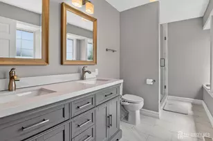 1 Alexander Hamilton Ct, Monroe Township, NJ 08831 - Photo 15