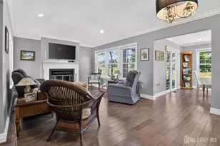 1 Alexander Hamilton Ct, Monroe Township, NJ 08831 - Photo 13