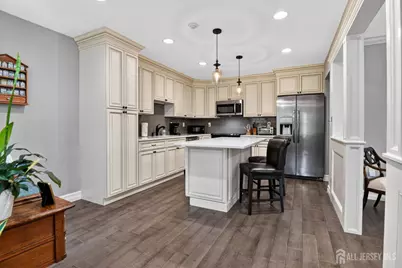 1 Alexander Hamilton Court, Monroe Township, NJ 08831 - Photo 7