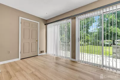 91 Chelsea Court #14, Franklin Township, NJ 08823 - Photo 7
