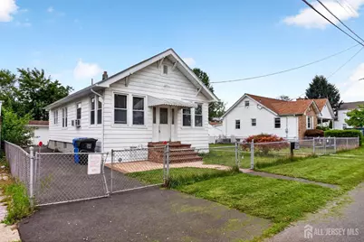 11 S Livingston Avenue S, Fords, NJ 08863 - Photo 3