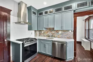11 S Livingston Ave S, Fords, NJ 08863 - Photo 13