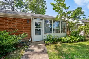 52 Cambridge Ct, Lakewood, NJ 08701 - Photo 5