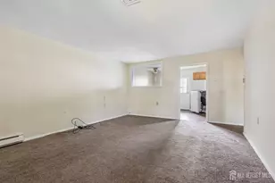52 Cambridge Ct, Lakewood, NJ 08701 - Photo 9