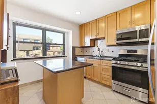 1705 Merrywood Dr, Edison, NJ 08817 - Photo 9