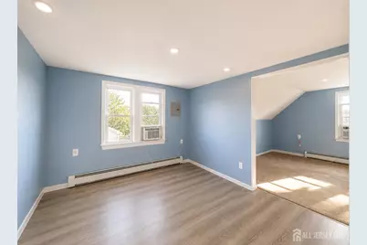 66 Alcoa Avenue, Edison, NJ 08837 - Photo 7