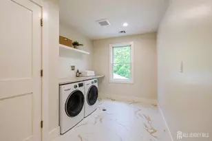 11 Scarlet Dr, Piscataway Township, NJ 08854 - Photo 11