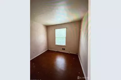 211 Gambocz Court, South Brunswick Township, NJ 08852 - Photo 9
