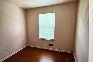211 Gambocz Ct, South Brunswick Township, NJ 08852 - Photo 9