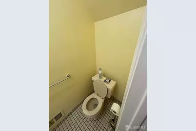 211 Gambocz Court, South Brunswick Township, NJ 08852 - Photo 11