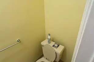 211 Gambocz Ct, South Brunswick Township, NJ 08852 - Photo 11