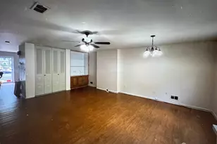 211 Gambocz Ct, South Brunswick Township, NJ 08852 - Photo 21