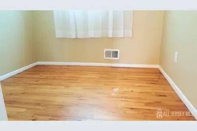 238 E Inza Street, Highland Park, NJ 08904 - Photo 7