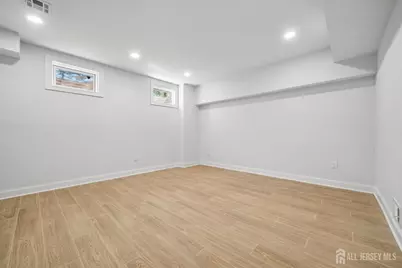 20 Milton Avenue, Edison, NJ 08820 - Photo 33
