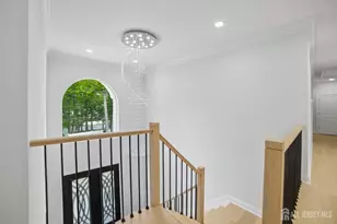20 Milton Ave, Edison, NJ 08820 - Photo 5