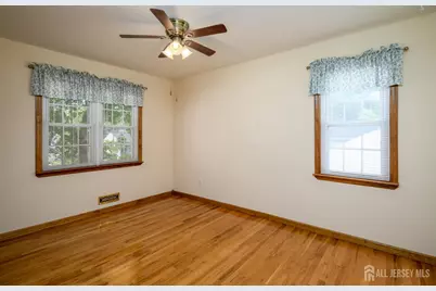 16 Sheinfine Avenue, South River, NJ 08882 - Photo 11