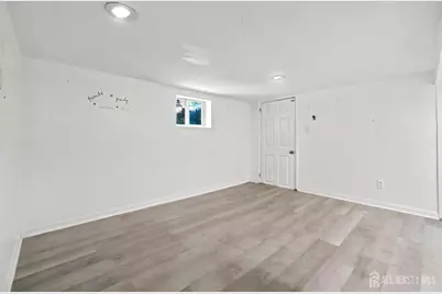 56 Grant Avenue, Carteret, NJ 07008 - Photo 39