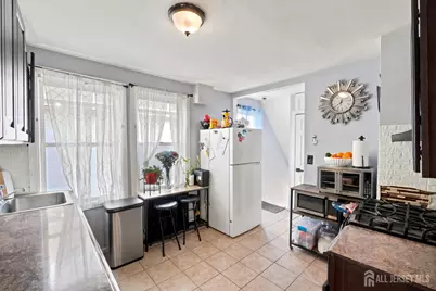 56 Grant Avenue, Carteret, NJ 07008 - Photo 23