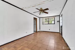 106 Kendall Dr, Sayreville, NJ 08859 - Photo 19