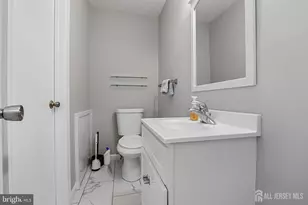 23 W Bluebell Ln, Mount Laurel, NJ 08054 - Photo 23