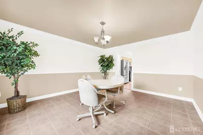 100 Howell Avenue, Fords, NJ 08863 - Photo 7