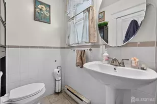 81 Louis St, New Brunswick, NJ 08901 - Photo 13